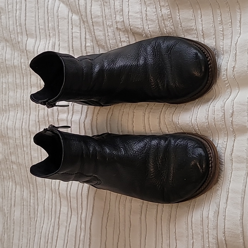 Franco Sarto short black boots